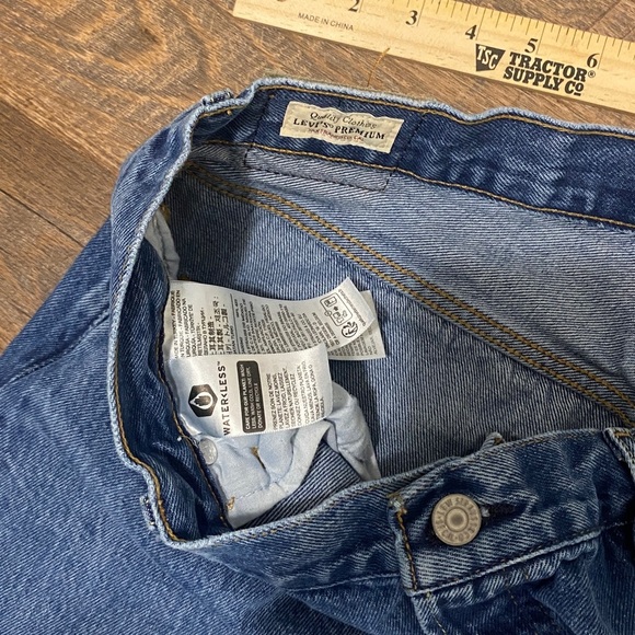 Levi’s Premium 501 90s straight leg mid rise button fly luxe denim from Revolve - Picture 12 of 13